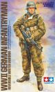 WWII German Infantryman (Winter) 1/16